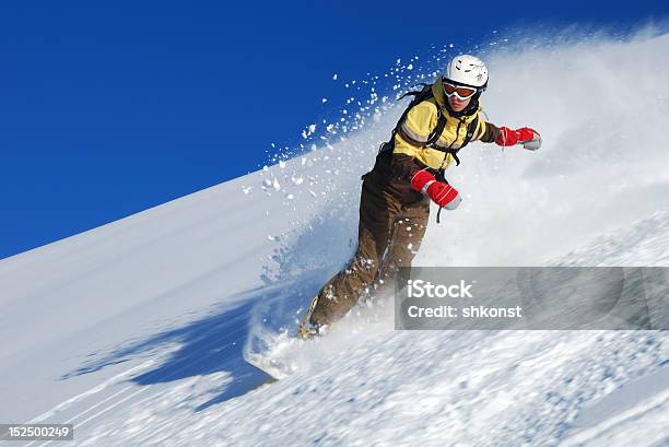 Jungen Weiblichen Snowboarder Stockfoto und mehr Bilder von Snowboardfahren - Snowboardfahren, Frauen, Bewegung