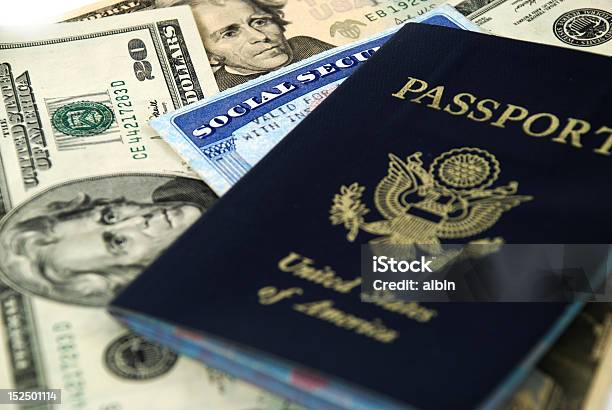 사회보장 및 여권 0명에 대한 스톡 사진 및 기타 이미지 - 0명, 국가 관광명소, 금융