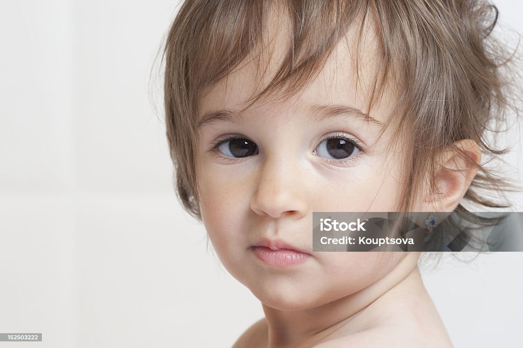 portrait de bébé fille - Photo de Boucle d'oreille libre de droits