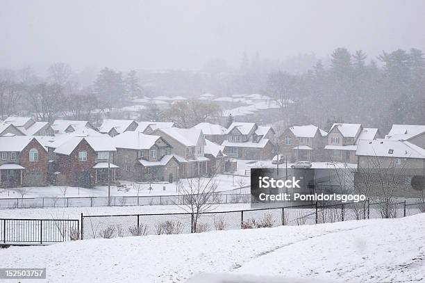 Photo libre de droit de Chutes De Neige banque d'images et plus d'images libres de droit de Ontario - Canada - Ontario - Canada, Georgetown - Ontario - Canada, Hiver