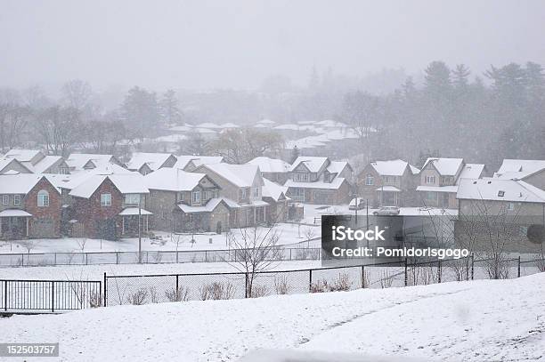Śniegu - zdjęcia stockowe i więcej obrazów Ontario - Kanada - Ontario - Kanada, Georgetown - Ontario - Kanada, Miejscowość