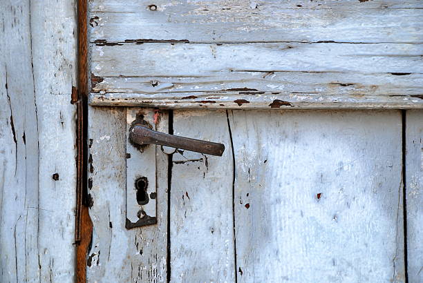 istock Detail wooden door 152505549