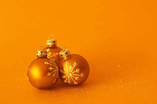 istock Gold Christmas balls 152506161