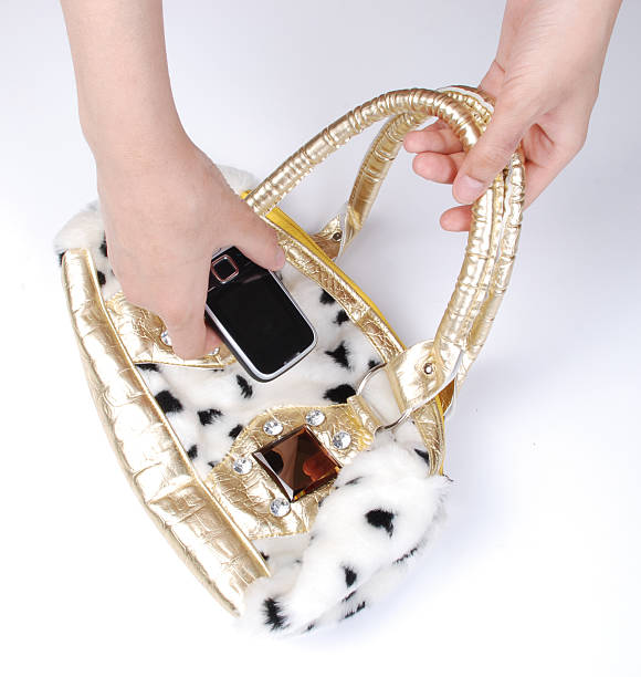 bag Women and mobile phone