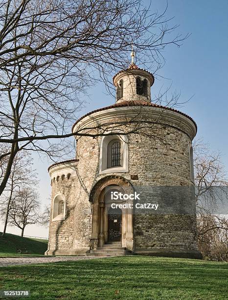 Cappella Di Praga In Stile Romanico - Fotografie stock e altre immagini di Abside - Abside, Antico - Condizione, Archeologia