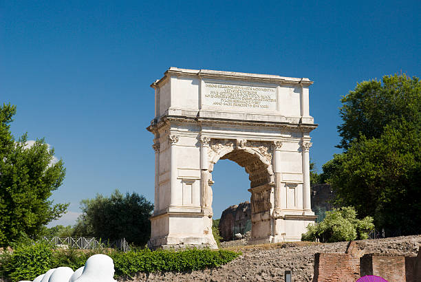 арка тита - arch of titus стоковые фото и изображения