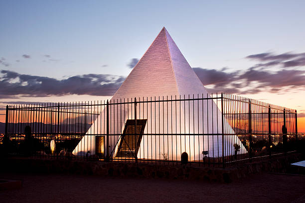 Hunt's Tomb Pyramid in Tempe Arizona Tomb of Governor Hunt (Arizona's First Governor) in Tempe and Phoenix Arizona's Papago Park. tempe arizona stock pictures, royalty-free photos & images