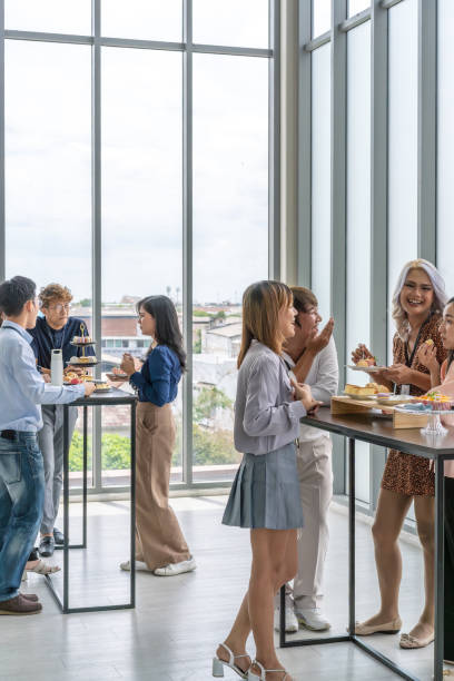 istock Business People Having a snack and dessert during the break 1525436376