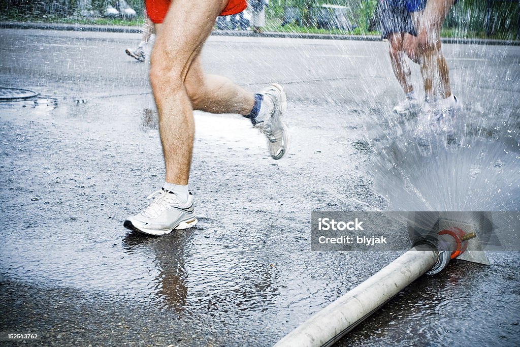Corsa per la maratona - Foto stock royalty-free di Abbigliamento sportivo
