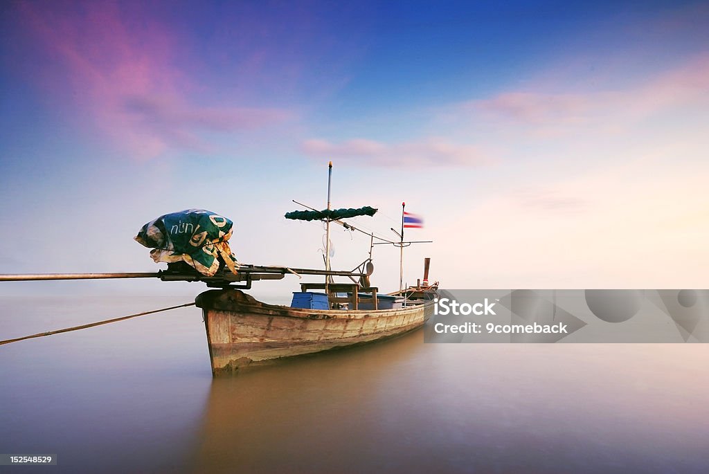 Тайская лодка - Стоковые фото Азия роялти-фри