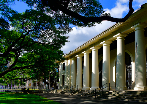 Honolulu, Oahu, Hawaii, USA: Hawaii State Library, seat of the Hawaiʻi State Public Library System - architect Henry D. Whitfield, funded by a grant from Andrew Carnegie - South King Street, Hawaii Capital Historic District.