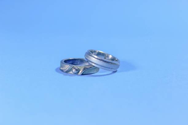 istock A pair of silver rings to propose to a lover 1526688167
