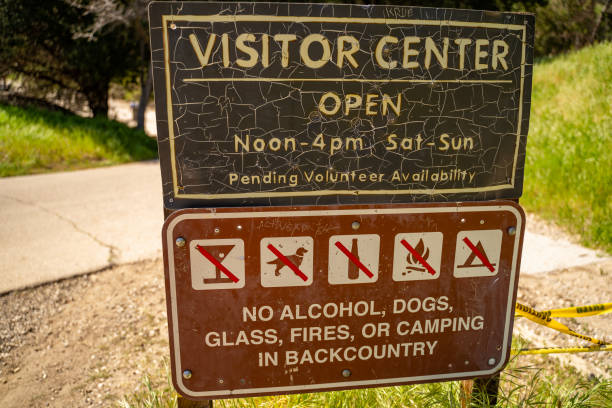 istock Visitor center and restriction sign 1526763615