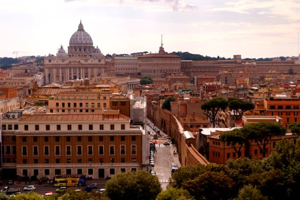 istock Rome City Skyline 1526769915