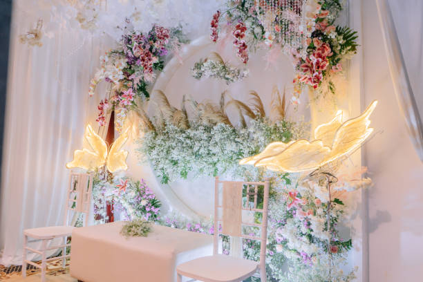 istock Decoration with luxurious flowers for the wedding ceremony 1527031044