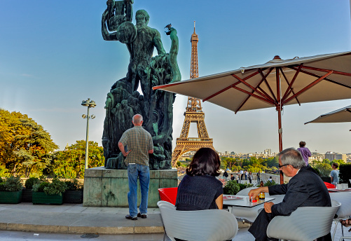 Paris, France, Couple in French Cafe/Bistro Restaurant, Sidewalk terrace in Trocadero, at the Cité de l'Architecture & du patrimoine Museum, With View of Eiffel Tower