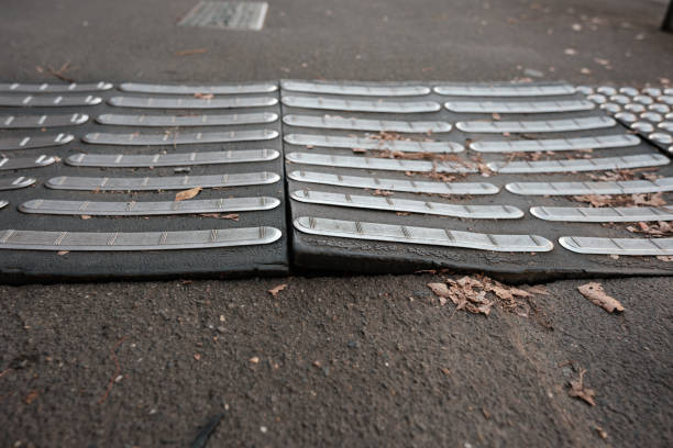 istock Faded and warped non-slip mat on a pedestrian walkway 1527903449