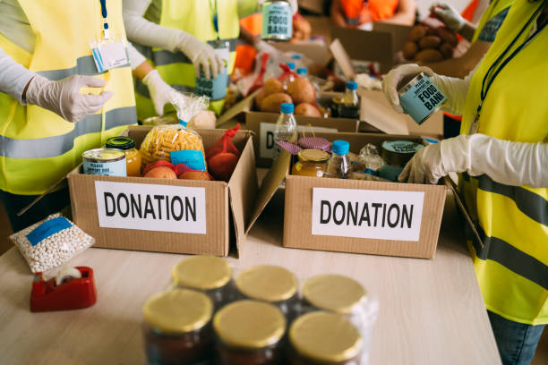 istock Donation for poor people 1527925112