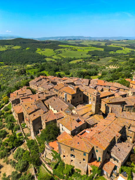 istock Castelmuzio Tuscan town from drone 1528006349