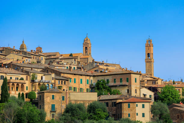 istock Montalcino skyline townscape 1528014307