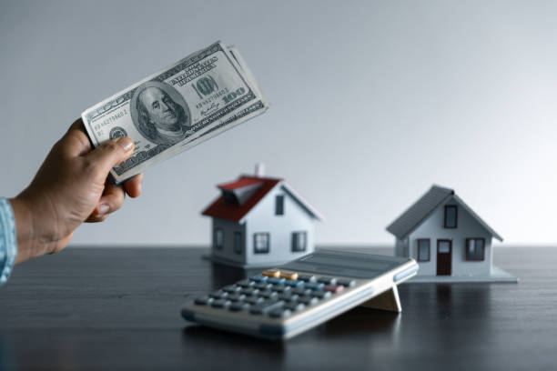 istock Efficiently manage your finances at home with a strategic money plan, ensuring solid foundation for financial stability. Explore art of budgeting, saving, investing for a brighter financial future. 1528067698