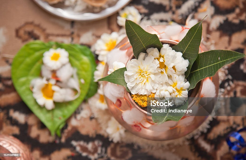 Indian Puja e flores - Royalty-free Flor Foto de stock