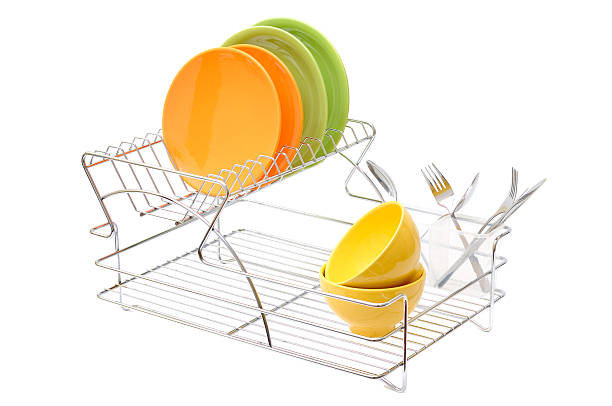 istock Dish drainer with cleaned dishes 152939223