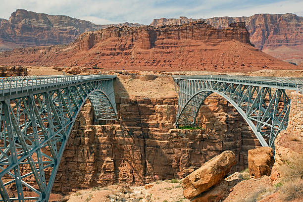pont navajo - lee ferry photos et images de collection