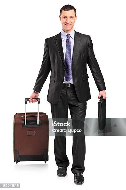 Pełnej Długości Portret Business Traveler - zdjęcia stockowe i więcej obrazów Białe tło - Białe tło, Biznes, Mężczyźni