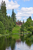 manor-house-vom-fluss.jpg?b=1&s=170x170&k=20&c=OcggRq7M07gb0hzE49ONe-ywJyVfeEvgtBmMMCC32GU=