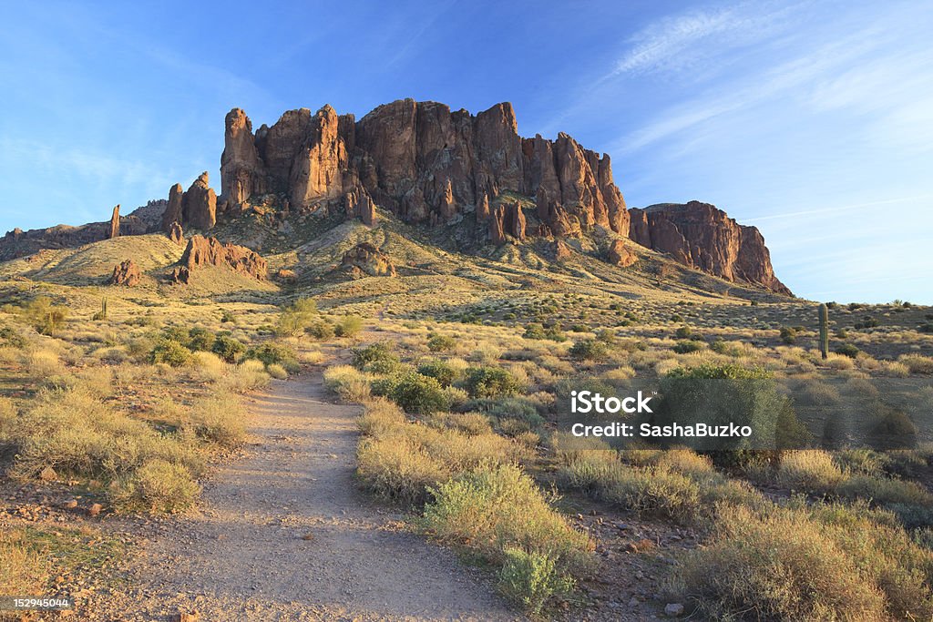 Caminhadas trail em Montanhas Superstition, Arizona - Royalty-free Montanhas Superstition Foto de stock