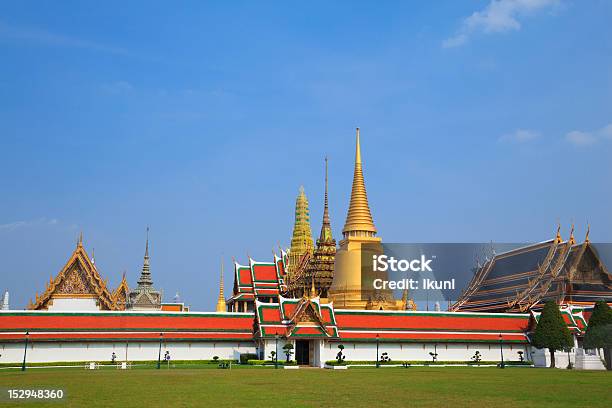 Wat Pra Kaeo Il Grand Palace Bangkok Tailandia - Fotografie stock e altre immagini di Antico - Condizione - Antico - Condizione, Architettura, Bangkok