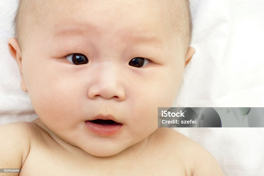 Bebé niño asiático - Foto de stock de 6-11 meses libre de derechos