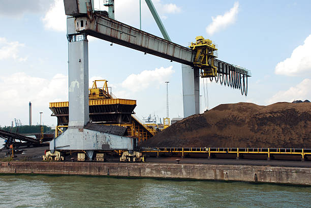 istock Port of Antwerp 152953011