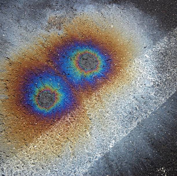istock Oil on the asphalt 152955363