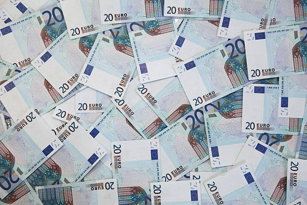 istock Money - twenty euro bills 152962214