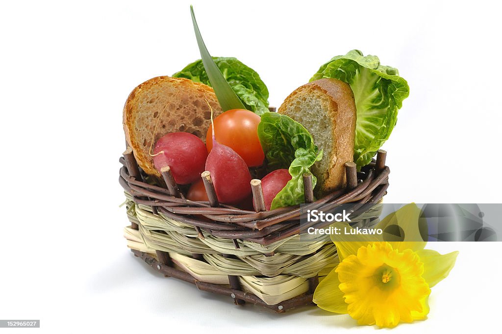 Cestino di verdure primavera - Foto stock royalty-free di Alimentazione sana