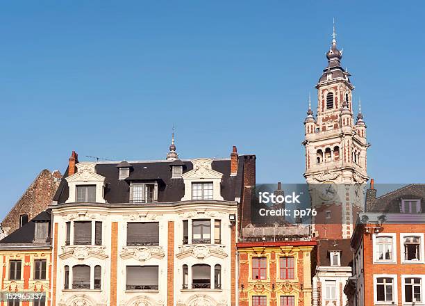 Belfry と建物のメイン広場の Lille フランス - 鐘楼のストックフォトや画像を多数ご用意 - 鐘楼, リール市, フランス