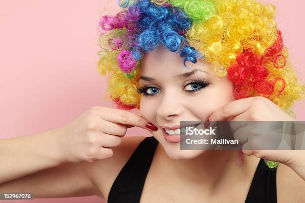 Foto de Menina Feliz e mais fotos de stock de Adulto - Adulto, Alegria, Amarelo