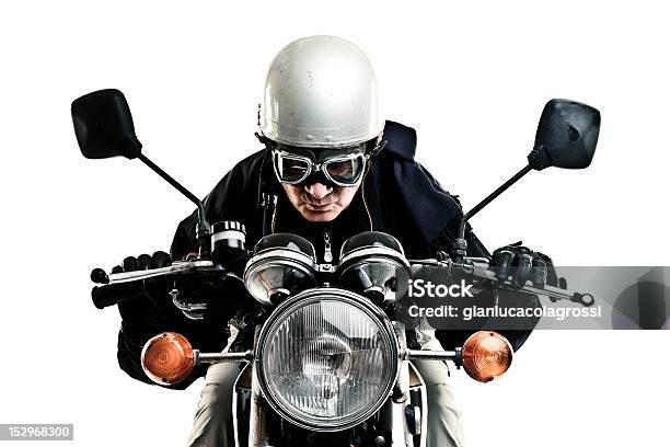 車とオートバイの男性彼のヘルメットとグラス - オートバイのストックフォトや画像を多数ご用意 - オートバイ, スタジオ撮影, ユーモア
