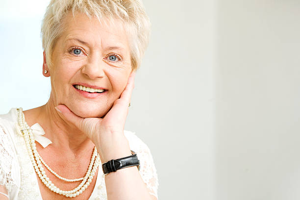 istock Senior Woman 152971104