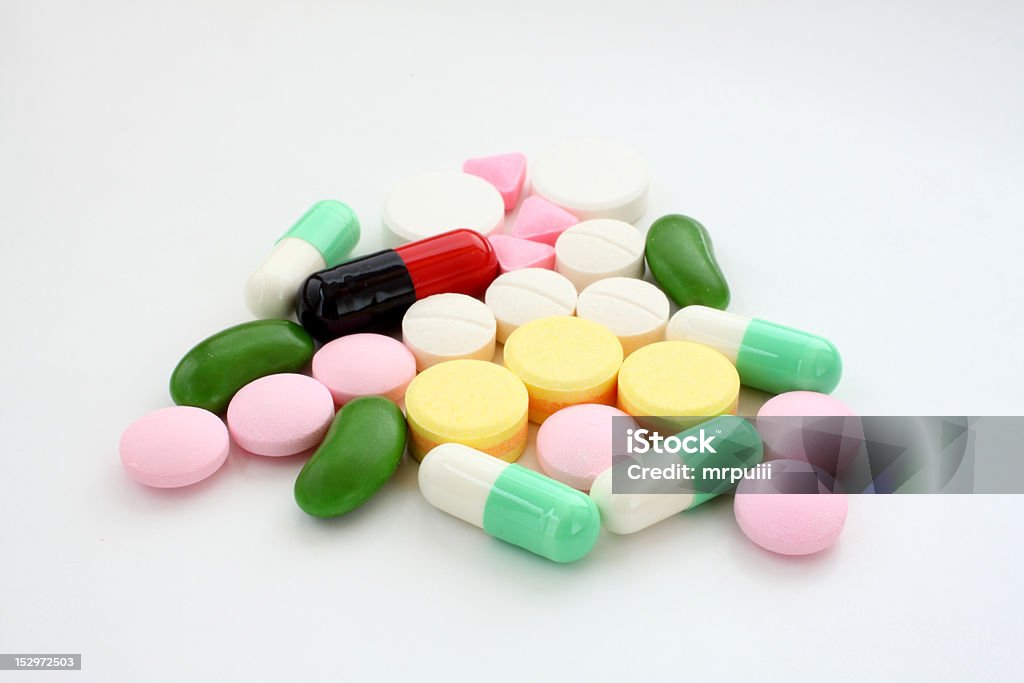 Tablettes et de capsules - Photo de Antibiotique libre de droits