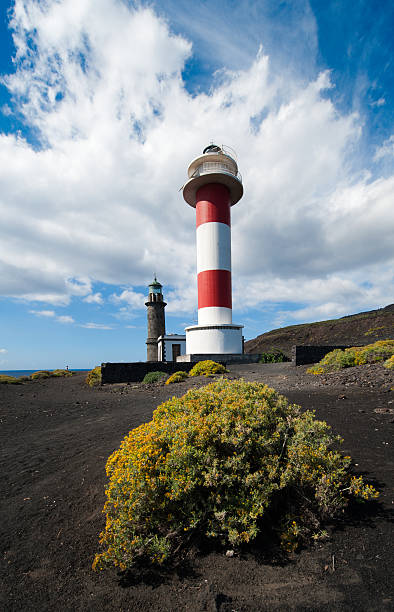 lighthouses, punto de fuencaliente, la palma - la fuencaliente imagens e fotografias de stock