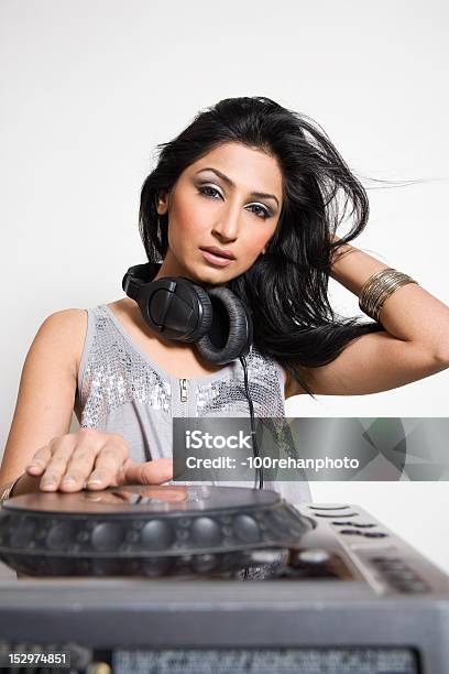 여성 Dj DJ에 대한 스톡 사진 및 기타 이미지 - DJ, 인도 민족, 인도-인도아 대륙