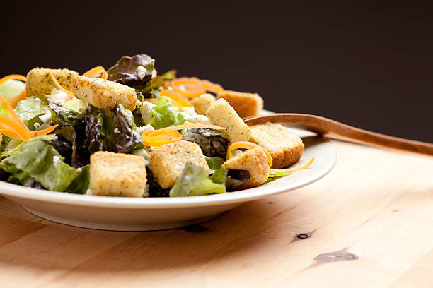 istock lettuce and feta cheese salad 152980637