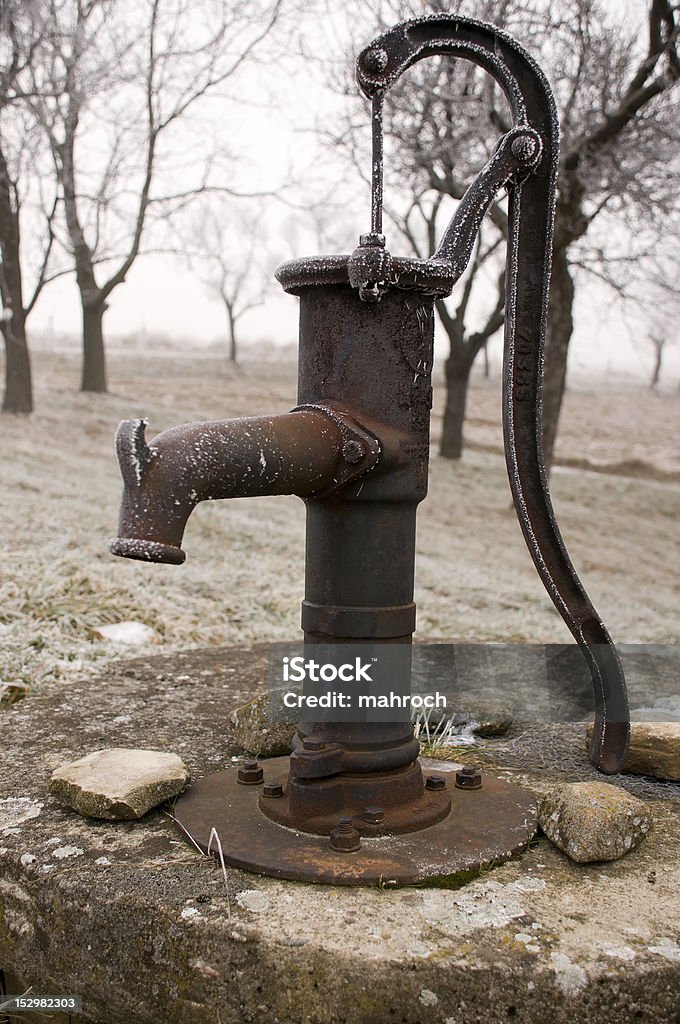 Rusty Pump Old Rusty Water Pump Stock Photo - Download Image Now - Agriculture ...
