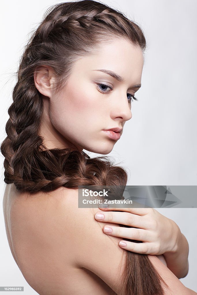 Garota com cabelo de criativo-fazer - Foto de stock de 20-24 Anos royalty-free