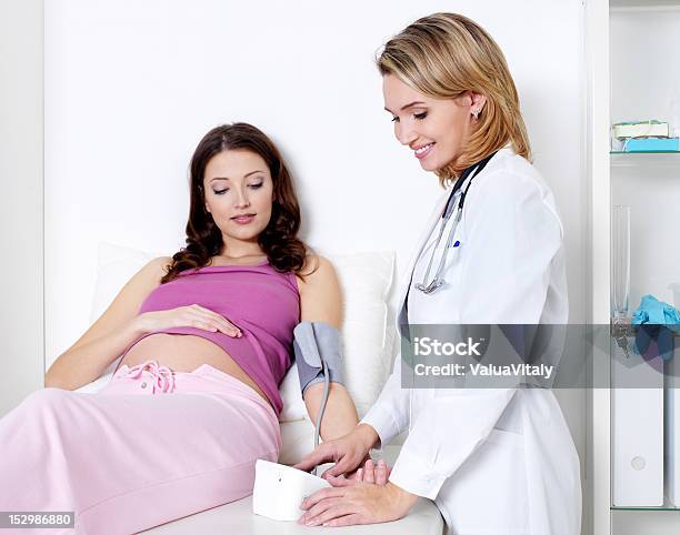 Pregnant Woman In Hospital Stock Photo - Download Image Now - Adult, Adults Only, Body Care