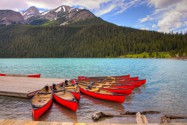 istock Canoes on Beutiful Lake Louise 152989072
