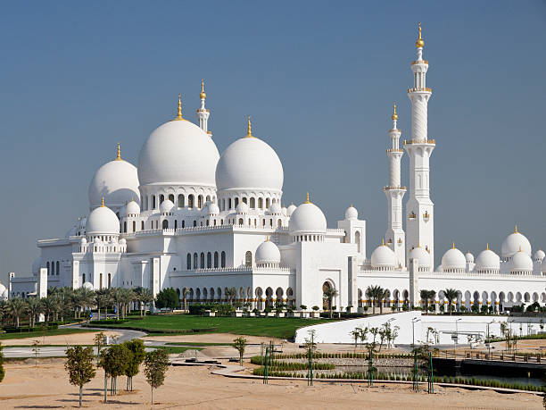 mosquée sheikh zayed à abou dhabi - sheik zayed photos et images de collection